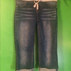 Justice denim Capri elastic waist great condition